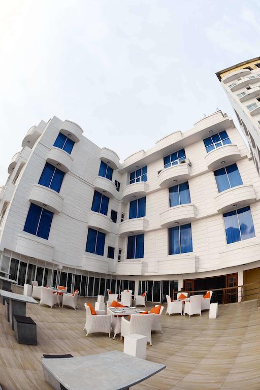 Lazaani Hotel Коломбо Екстер'єр фото