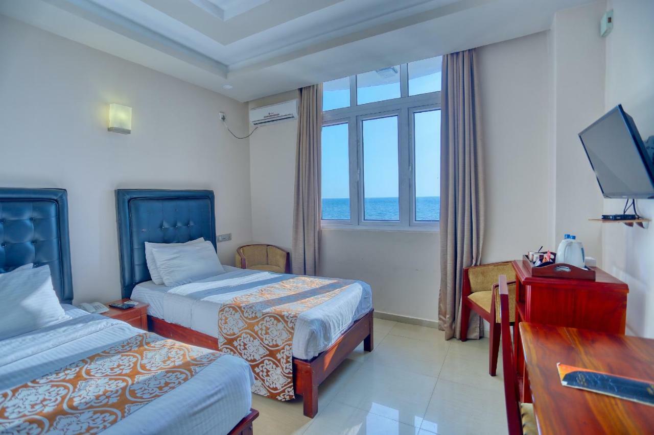 Lazaani Hotel Коломбо Екстер'єр фото